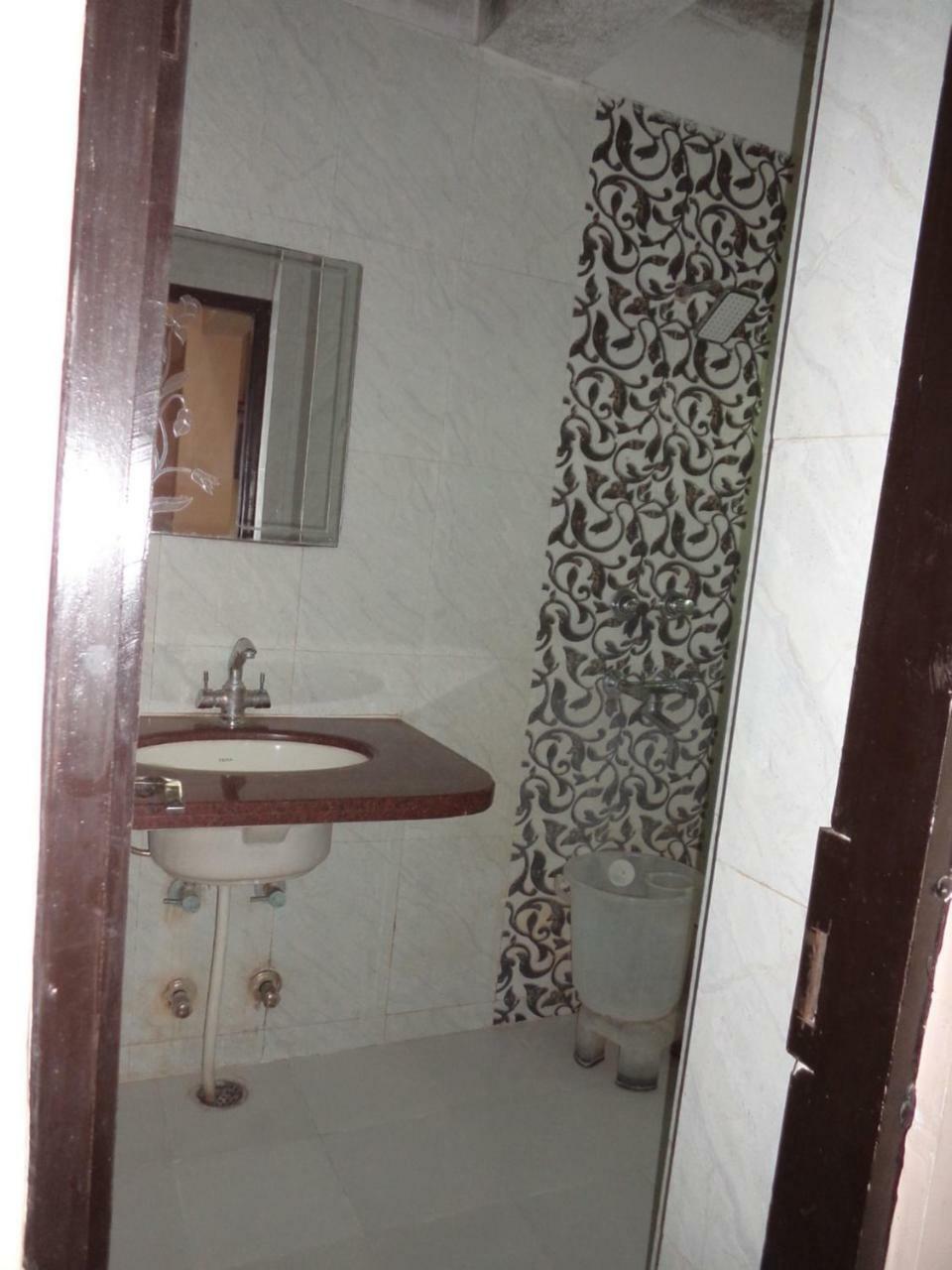 Hotel Gem Palace ジャイプール エクステリア 写真